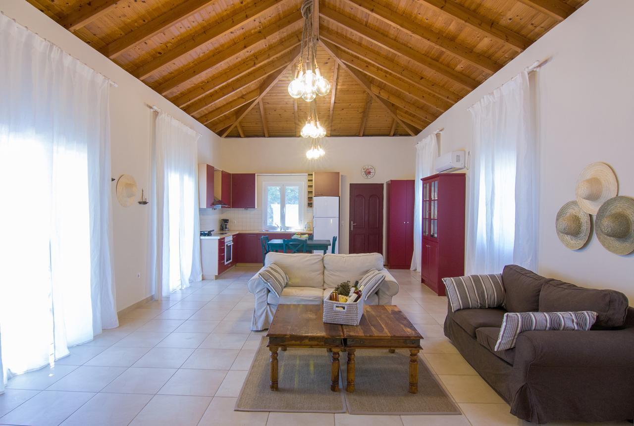 Kefalonia Private Paradise Lixouri Bagian luar foto